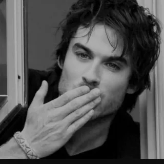 © Ian Somerhalder pria, aktor, ciuman, hitam putih, potret, selebriti, Ian Somerhalder whatsapp sticker