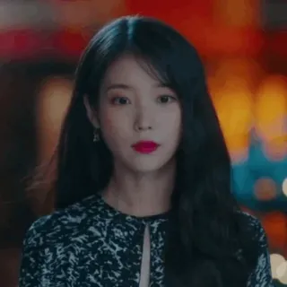 🌙 IU IU, Koreanische Schauspielerin, Promi, Frau, Porträt, Sängerin telegram sticker