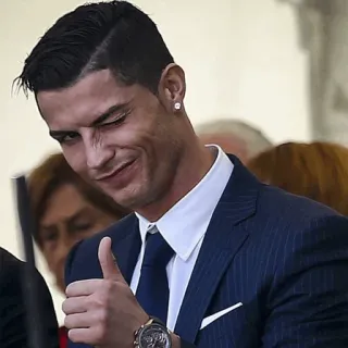 🖤 Cristiano Ronaldo 足球, 赞, 眨眼, 运动员, 西装 telegram sticker