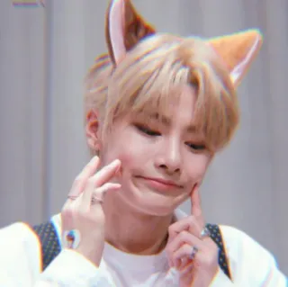 ⋆⑅˚₊ ⊹ ᥣιᥣ' f᥆᥊ιᥱ ༉‧₊˚✧ @GL0SSYCHERRIES telegram stickers