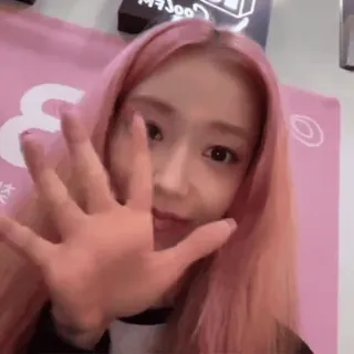 🍈 phụ nữ, người, tóc hồng, tay, chân dung, selfie telegram sticker