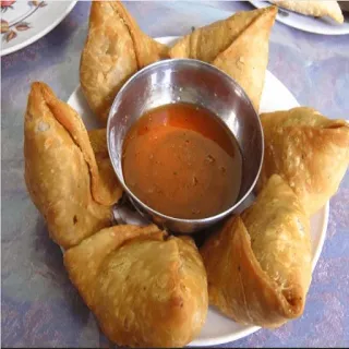 🍕 Samosas, indisches Essen, Vorspeise, Snack, vegetarisch, Soße telegram sticker