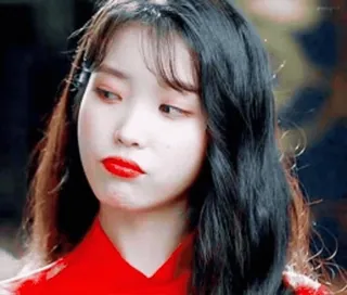 😕 IU IU, K-pop, cantora, coreana, celebridade, atriz whatsapp sticker