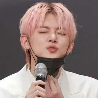 😘 telegram sticker