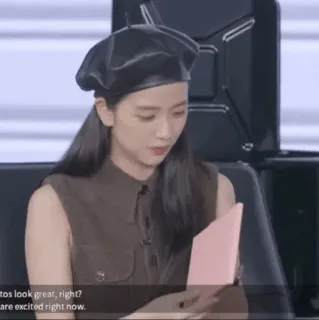 🕊 Jisoo tos look great, right?
are excited right now. kpop, singer, jisoo, blackpink, performance, entertainer telegram sticker