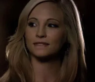 😋 Caroline Forbes The Vampire Diaries loira, mulher, vampira, retrato, série de TV telegram sticker