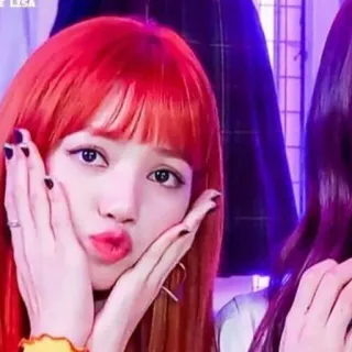 😚 Lisa ลิซ่า, Kpop, Blackpink, เกิร์ลกรุ๊ป, เพลงเกาหลี, ไอดอล telegram sticker