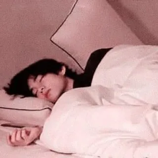 🗼 durmiendo, cama, persona, relajación, sueño, acogedor, descanso telegram sticker