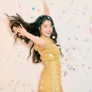 🎉 IU เคป็อป, เกาหลี, นักร้อง, กระดาษสี, ผู้หญิง, คนดัง, ไอยู telegram sticker