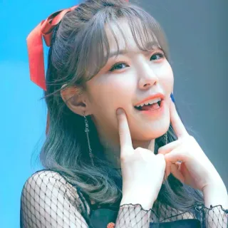 😃 femme, portrait, fille, coréenne, idole, chanteuse, sourire telegram sticker