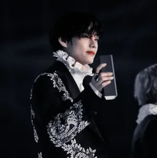 ▫️ V K-pop, piosenkarz, artysta, muzyka, idol, BTS, Taehyung, V telegram sticker