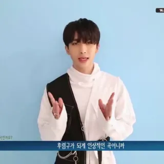 🥀 후렴구가 되게 인상적인 곡이니까 telegram sticker