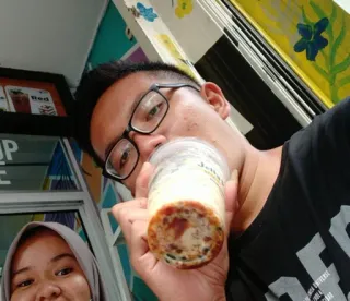 ⚫ man, woman, selfie, drink, glasses, hijab telegram sticker