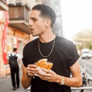 💰 G-Eazy man, eating, sandwich, G-Eazy, rapper, gold chain, casual, portrait telegram sticker