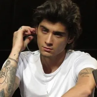 ➰ Zayn Malik ゼイン・マリク, 歌手, セレブ, ワン・ダイレクション, 音楽, タトゥー telegram sticker