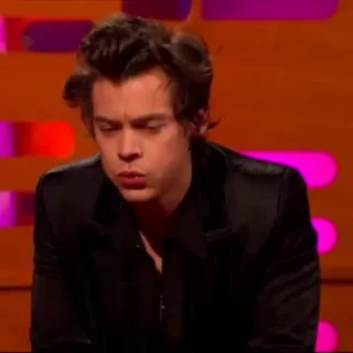 🌿 Harry Styles célébrité, chanteur, portrait, homme, harry styles telegram sticker