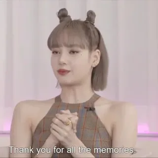 🐾 Lisa Thank you for all the memories. lisa, kpop, grazie, ricordi, blackpink whatsapp sticker