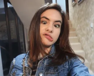 💞 женщина, глупый, лицо, выражение, человек, женский, селфи whatsapp sticker