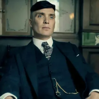 😐 Tommy Shelby Peaky Blinders Tommy Shelby, Peaky Blinders, Cillian Murphy, Gangster, Historienfilm, Anzug, Britisch telegram sticker