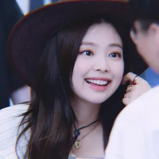 🎠 Jennie kpop, k-pop, เจนนี่ คิม, นักร้อง, นักแสดง, blackpink telegram sticker