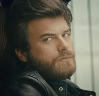 💱 homme, barbe, portrait, sérieux, regard, visage telegram sticker