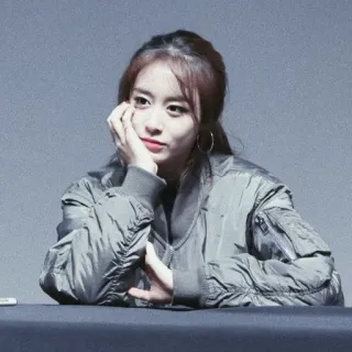 🌚 woman, person, portrait, korean whatsapp sticker