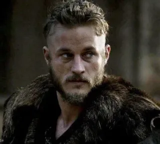 ⚔ Ragnar Lothbrok Vikings Рагнар, Викинги, История, Трэвис Фиммел, Воин, Персонаж whatsapp sticker