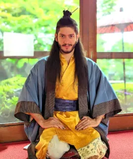 🇯🇵 Homme, Kimono, Vêtement traditionnel, Japonais, Portrait, Assis, Intérieur whatsapp sticker