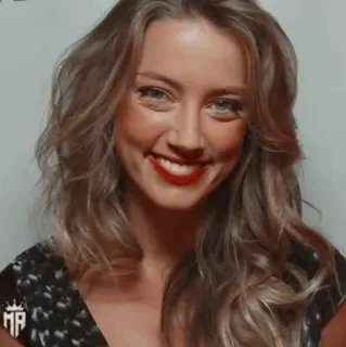 💋 Amber Heard знаменитость, женщина, актриса, портрет, улыбка telegram sticker