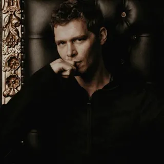 ✖️ Klaus Mikaelson The Vampire Diaries แวมไพร์, ซีรีส์, ดาร์ก, แฟนตาซี, ตัวละคร, ชาย telegram sticker