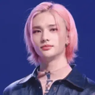 😘 whatsapp sticker