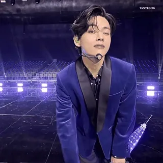 🔗 kpop, sänger, männlich, anzug, idol whatsapp sticker