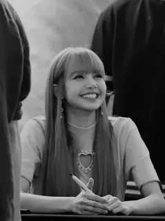 ◽️ Lisa cantora, K-pop, Blackpink, celebridade, retrato, mulher, idol telegram sticker