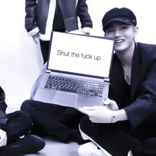 🎟 Shut the fuck up obraźliwe, przekleństwa, laptop, tekst, mem telegram sticker
