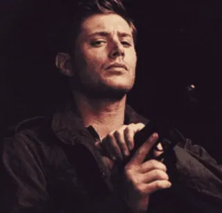🔫 Dean Winchester Supernatural broń, nadprzyrodzone, dean, winchester, łowca, demon whatsapp sticker