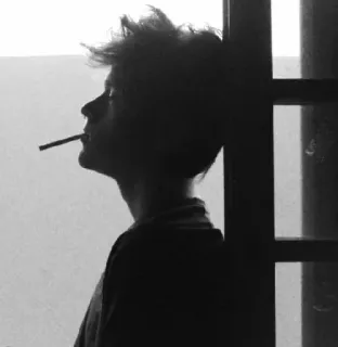 🚬 吸烟, 香烟, 轮廓, 侧面, 窗户, 室内, 单色 telegram sticker