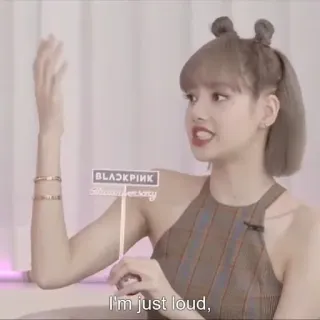 🪶 Lisa I'm just loud, kpop, cantante, celebrità, blackpink, musica, intrattenimento whatsapp sticker