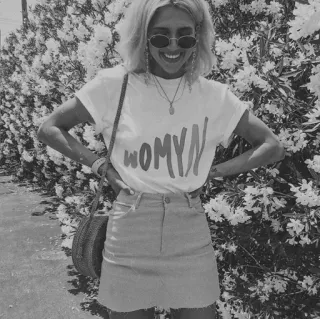 🌨 WOMYN kobieta, feminizm, równość, girl power, odzież, moda, feministka telegram sticker