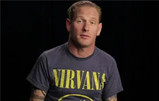 😧 Corey Taylor NIRVANA музыкант, метал, рок, певец, футболка, Nirvana telegram sticker
