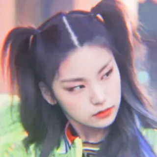 🐧 mulher, retrato, kpop, penteado, mulher, beleza telegram sticker