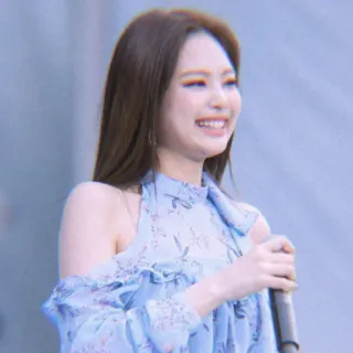 🎠 Jennie เคป็อป, ไอดอล, ยิ้ม, ผู้หญิง, นักร้อง, คนดัง telegram sticker