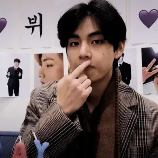 🔈 V K-pop, chanteur, homme, masculin, boys band, musique, artiste telegram sticker