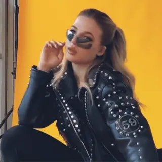 😎 mulher, óculos de sol, jaqueta de couro, moda, estilo, retrato telegram sticker