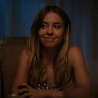🧬 Sydney Sweeney actriz, retrato, mujer, celebridad, pelo rubio whatsapp sticker