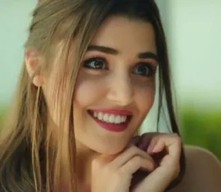 🌟 femme, portrait, sourire, personne, actrice, beauté telegram sticker