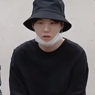 💭 Suga kpop, bts, suga, min yoongi, idol, bucket hat, min yoongi, korean telegram sticker