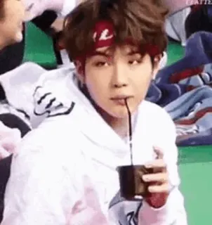 🖤 V kpop, idol, bts, fofo, pessoa, asiático, bebendo telegram sticker
