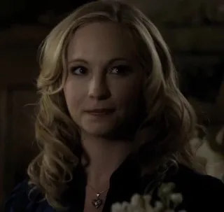 ☺️ Caroline Forbes The Vampire Diaries mulher, loira, retrato, vampiro, personagem, série de TV telegram sticker