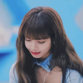 🌍 Lisa kobieta, kpop, piosenkarka, muzyka, idol, moda telegram sticker