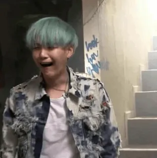yoongi :/ @SWANPACK whatsapp stickers